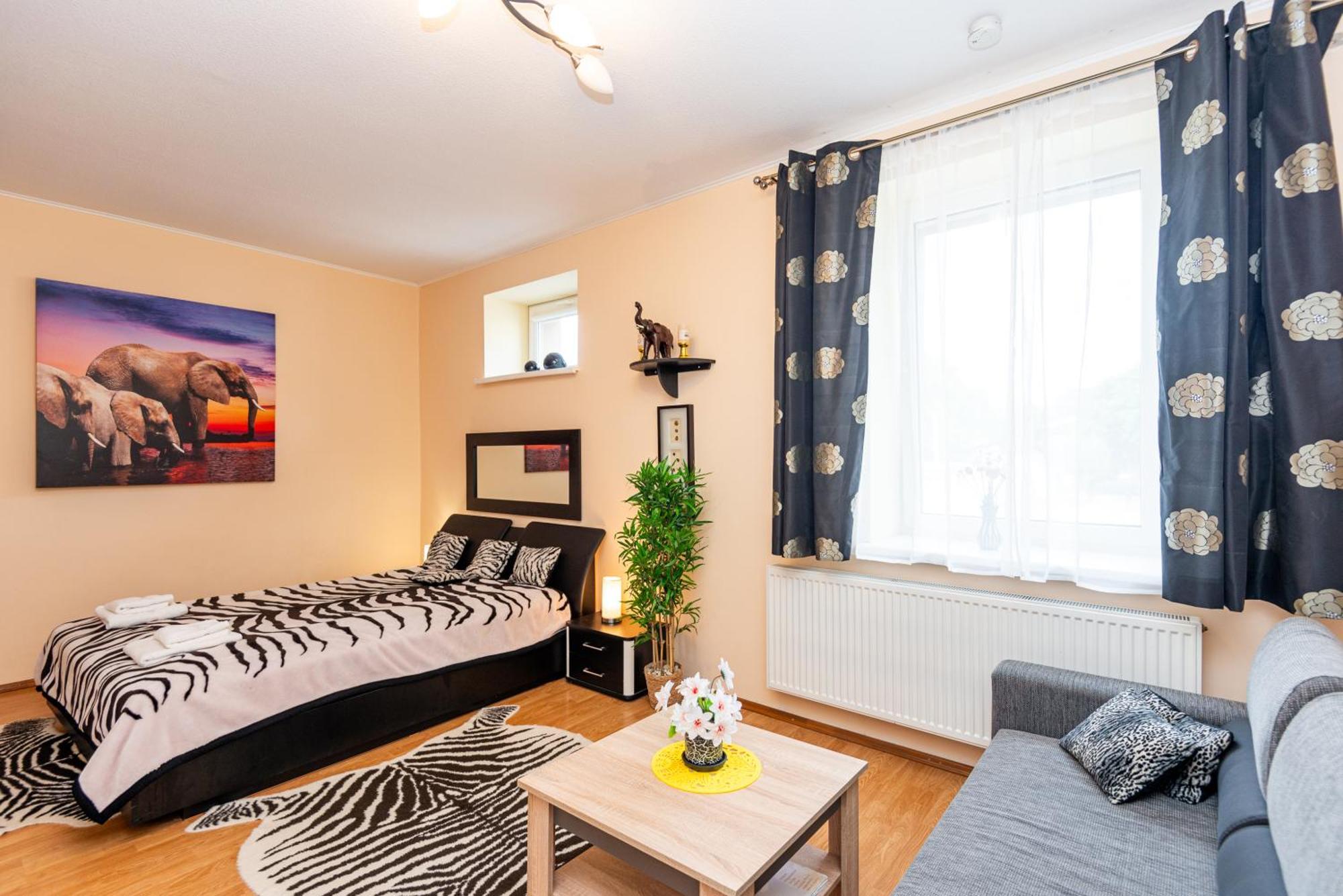 Apartamentai Pas Regina Паланга Екстериор снимка