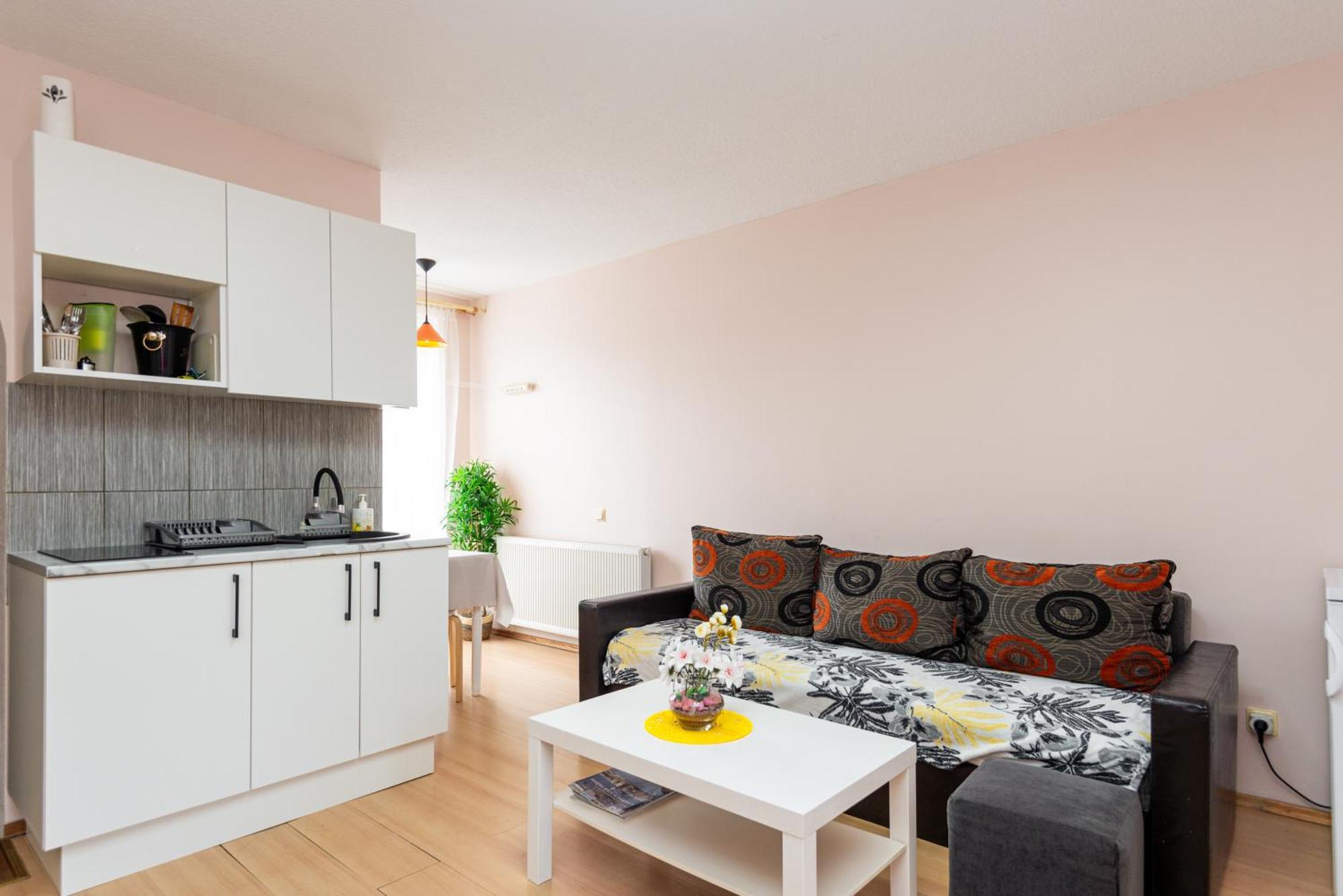 Apartamentai Pas Regina Паланга Екстериор снимка
