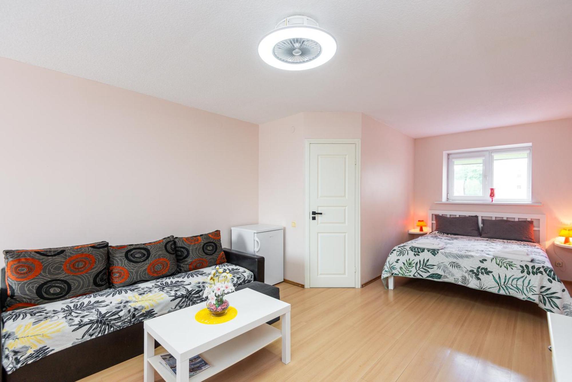 Apartamentai Pas Regina Паланга Екстериор снимка